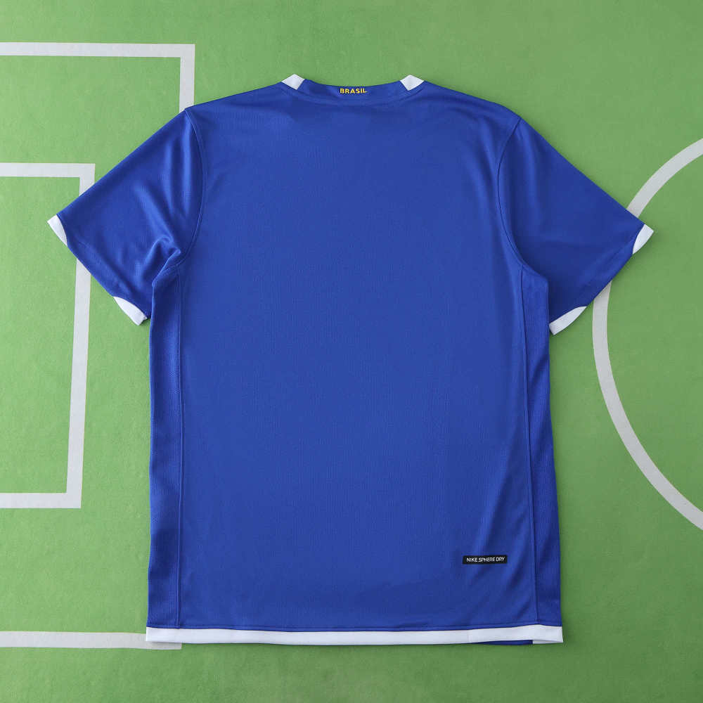 2006 season Brazil away retro Fan version
