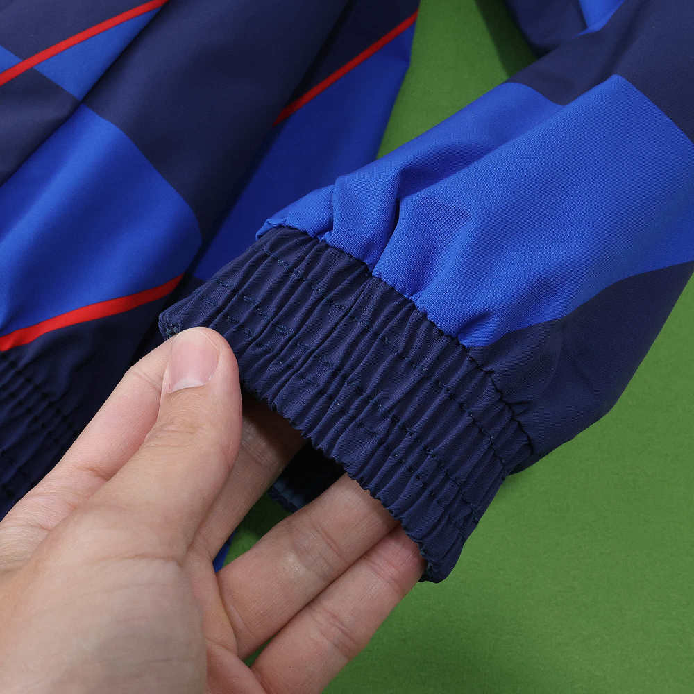 2425 Croatia Wear on both sides windbreaker
