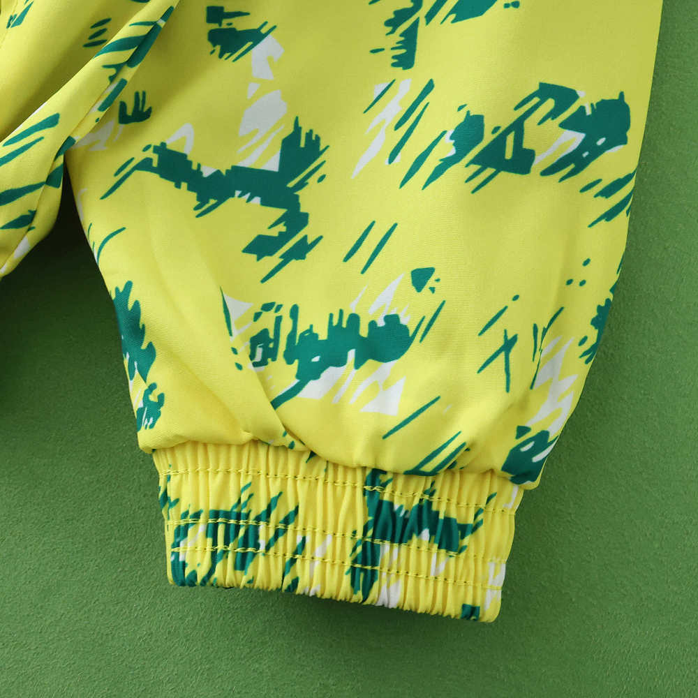 9294 Norwich City F.C. Wear on both sides windbreaker