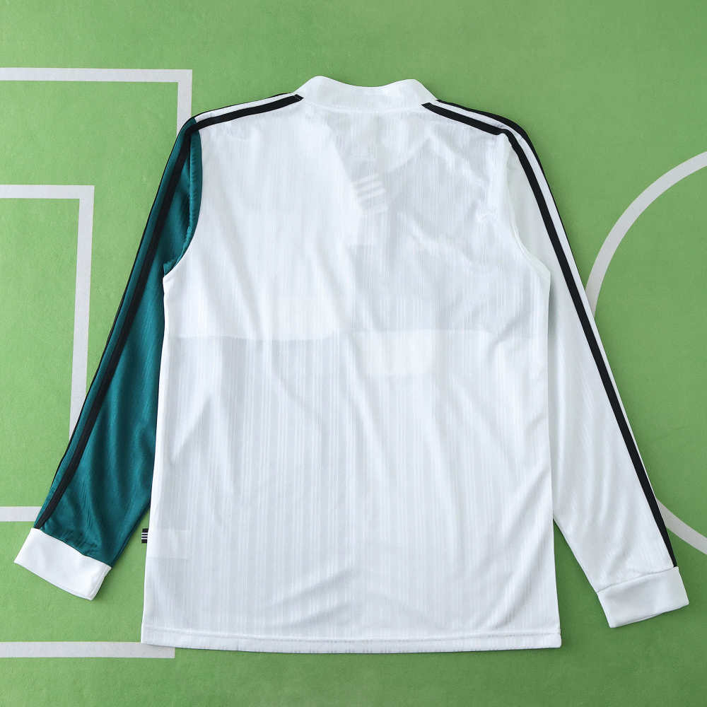9596 season Liverpool F.C. away retro Long sleeved Fan version