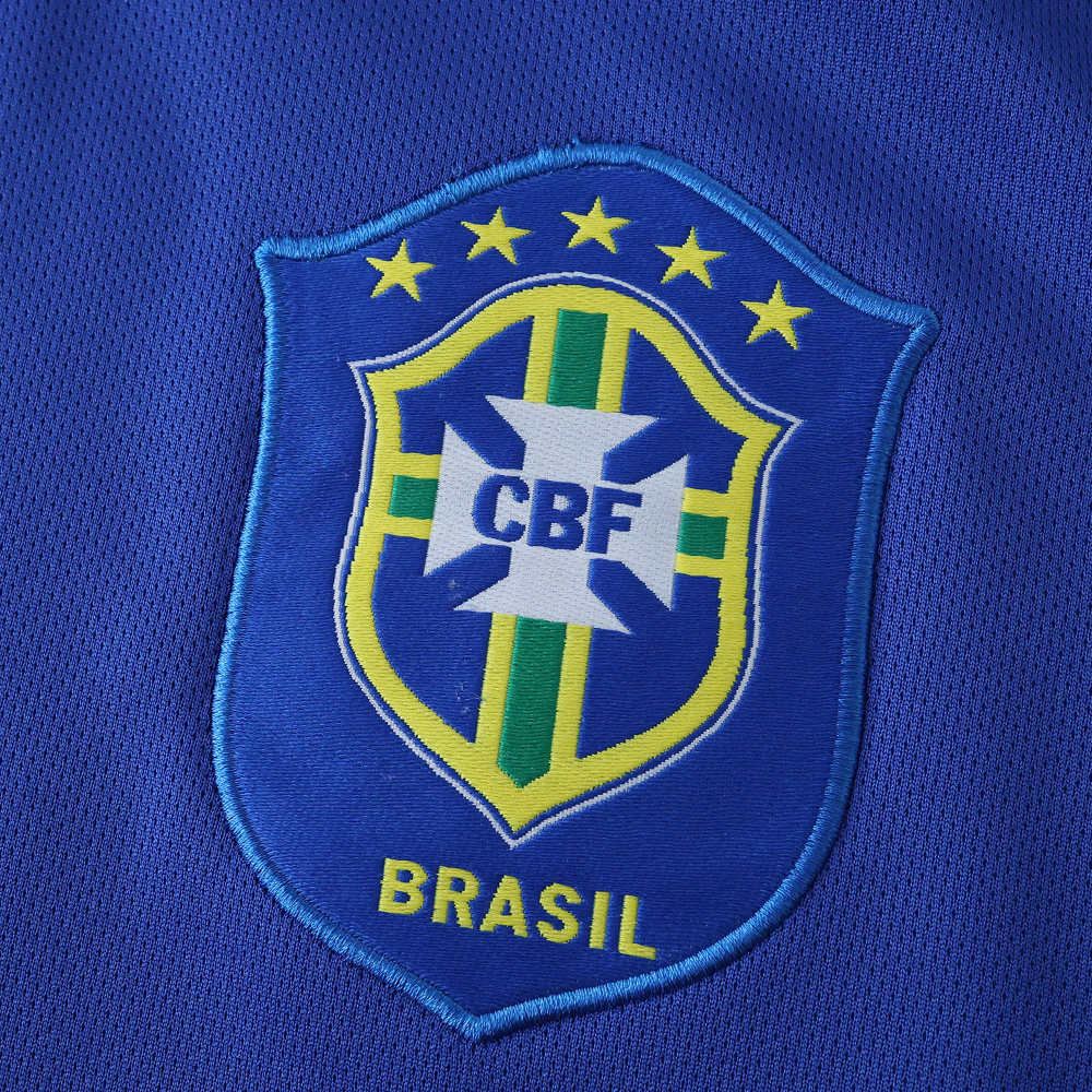 2006 season Brazil away retro Fan version