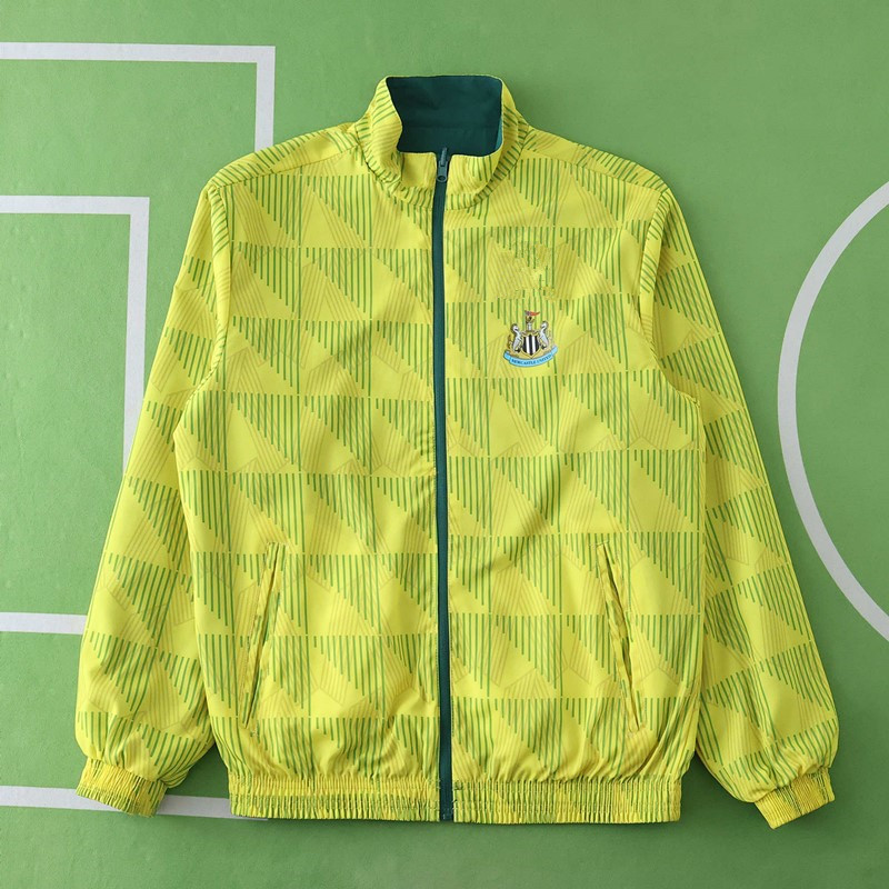 2425 Newcastle United F.C. Wear on both sides windbreaker