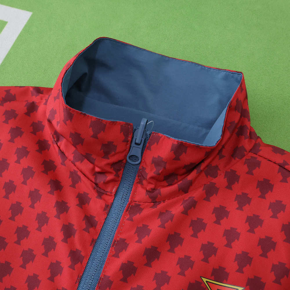2526 Portugal Wear on both sides windbreaker