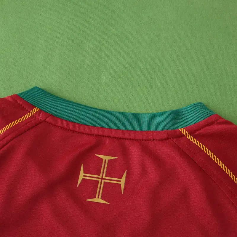 2006 Portugal home retro Kids kit