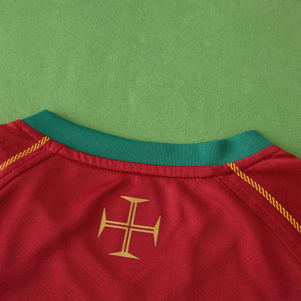 2006 Portugal home retro Kids kit