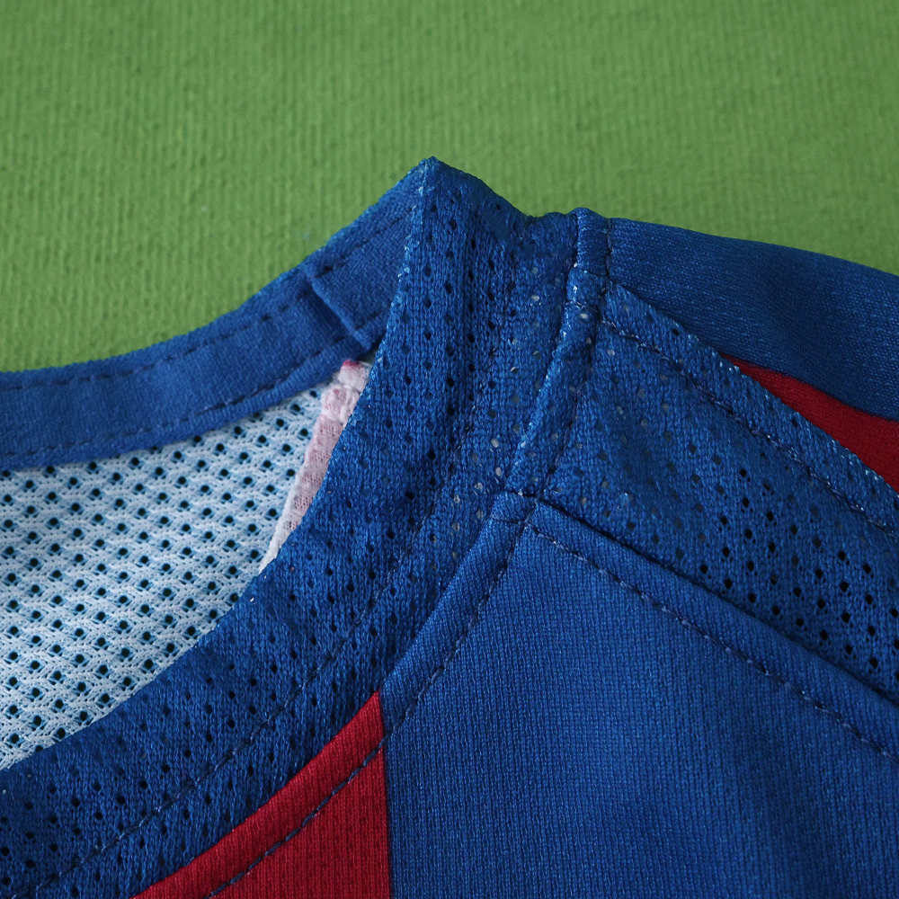 1011 FC Barcelona / Barça away retro Kids kit