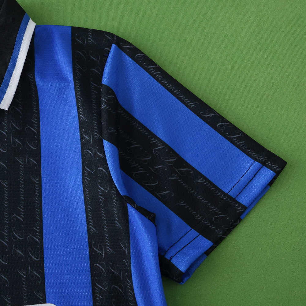 9798 F.C. Internazionale Milano home retro Kids kit