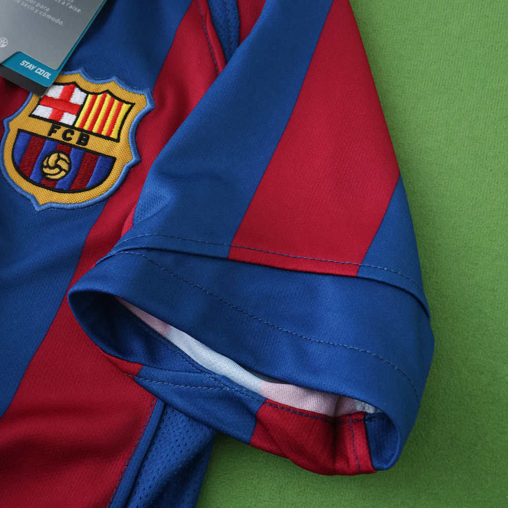 0506 FC Barcelona / Barça home retro Kids kit
