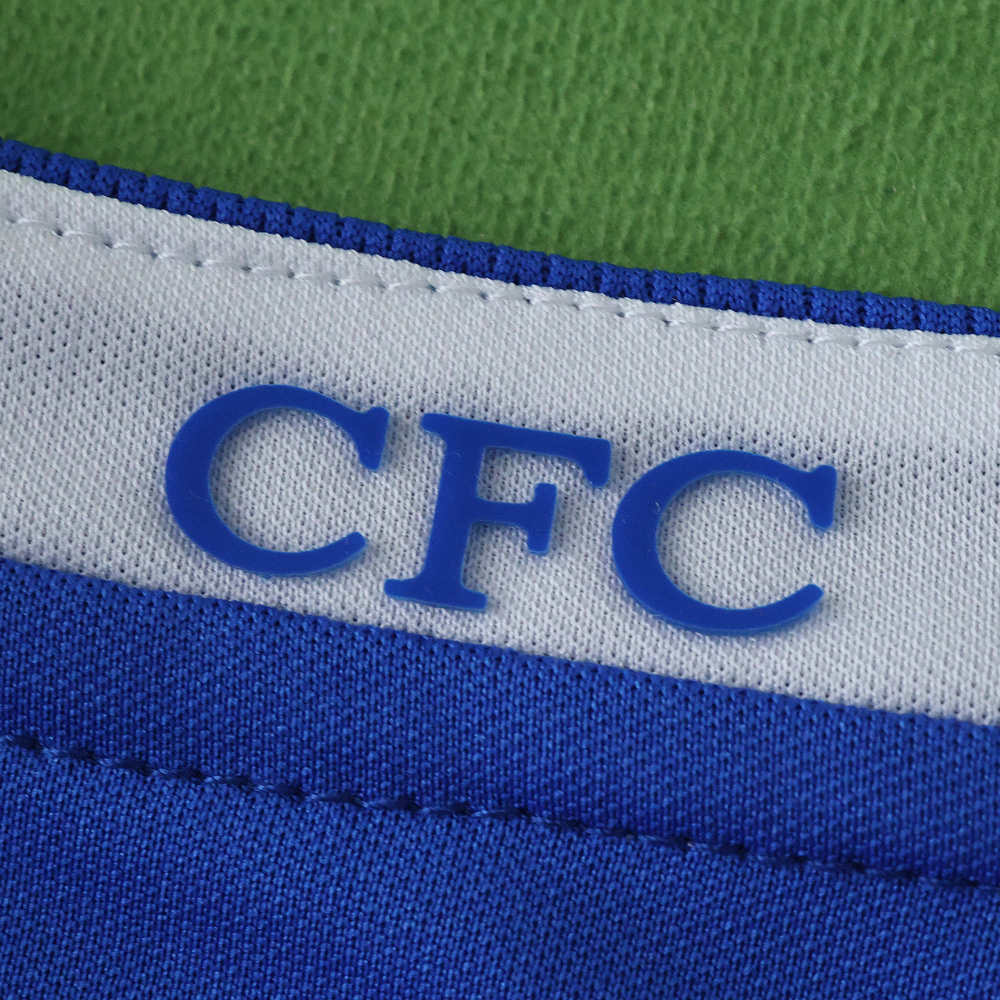 0305 Chelsea F.C. home retro Kids kit
