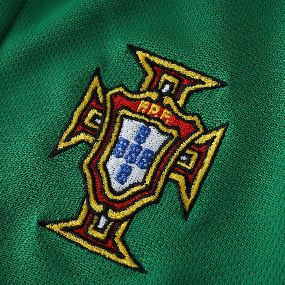 2004 Portugal home retro Kids kit