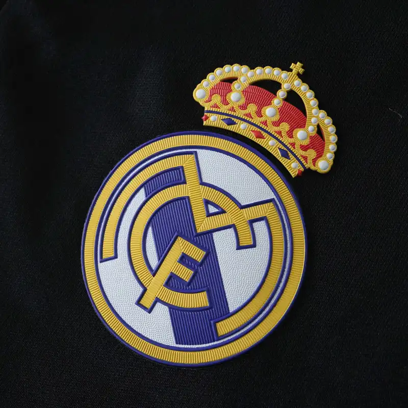 1112 Real Madrid CF goalkeeper retro Kids kit