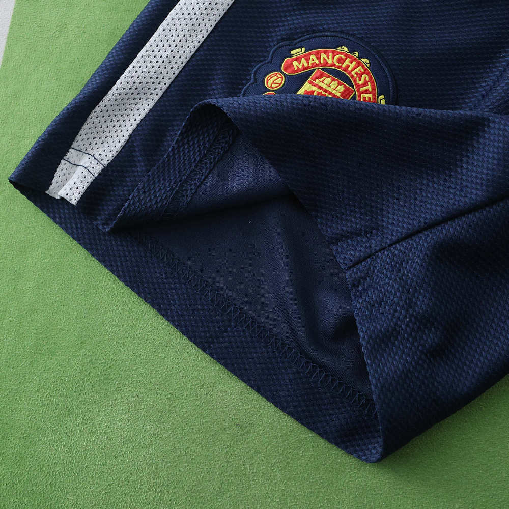 0809 Manchester United F.C. away retro Kids kit