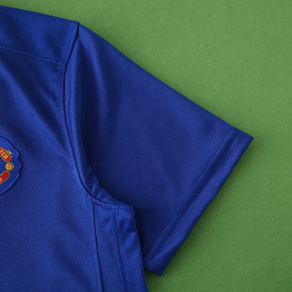 0809 Manchester United F.C. third retro Kids kit