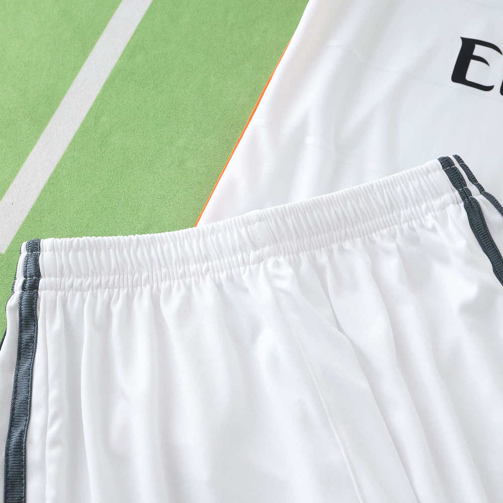 1314 Real Madrid CF home retro Kids kit