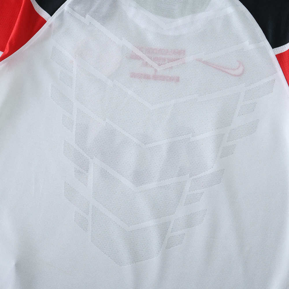 1112 Manchester United F.C. away retro Kids kit