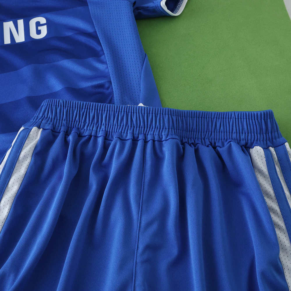 1112 Chelsea F.C. home retro Kids kit