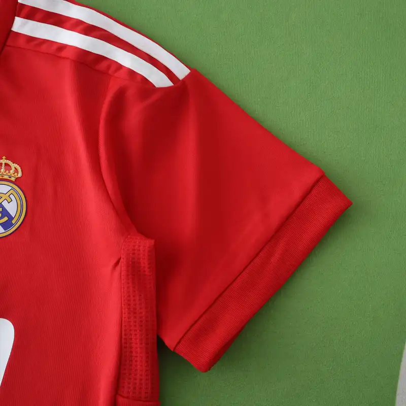 1112 Real Madrid CF third retro Kids kit