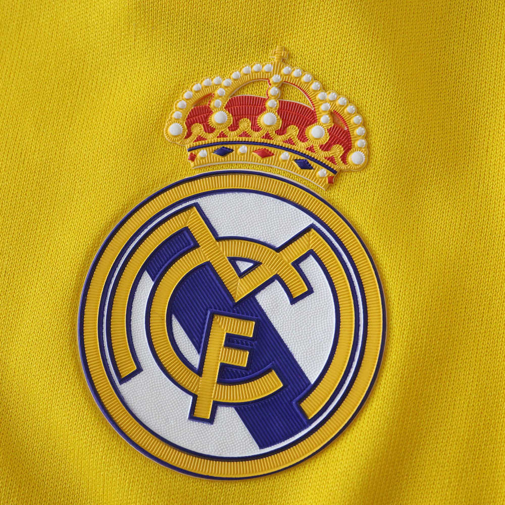 1112 Real Madrid CF goalkeeper retro Kids kit