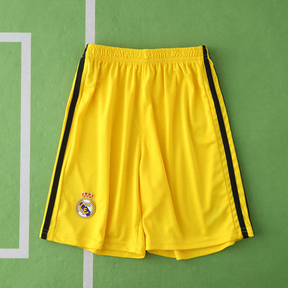 1112 Real Madrid CF goalkeeper retro Kids kit