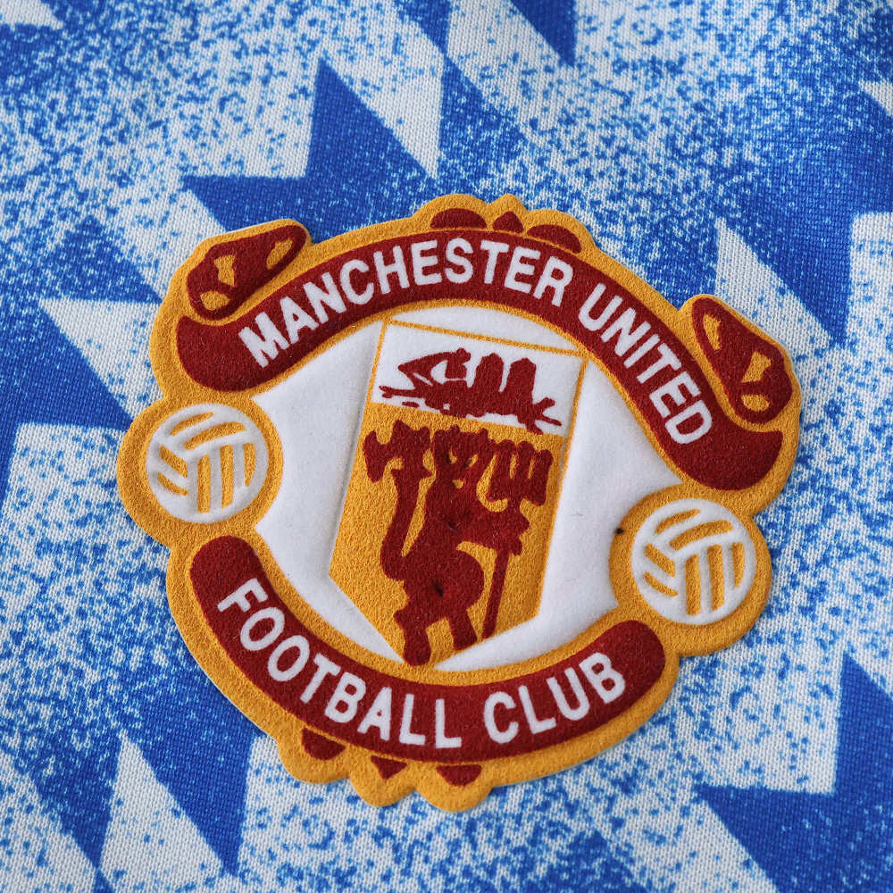 9092 Manchester United F.C. away retro Kids kit