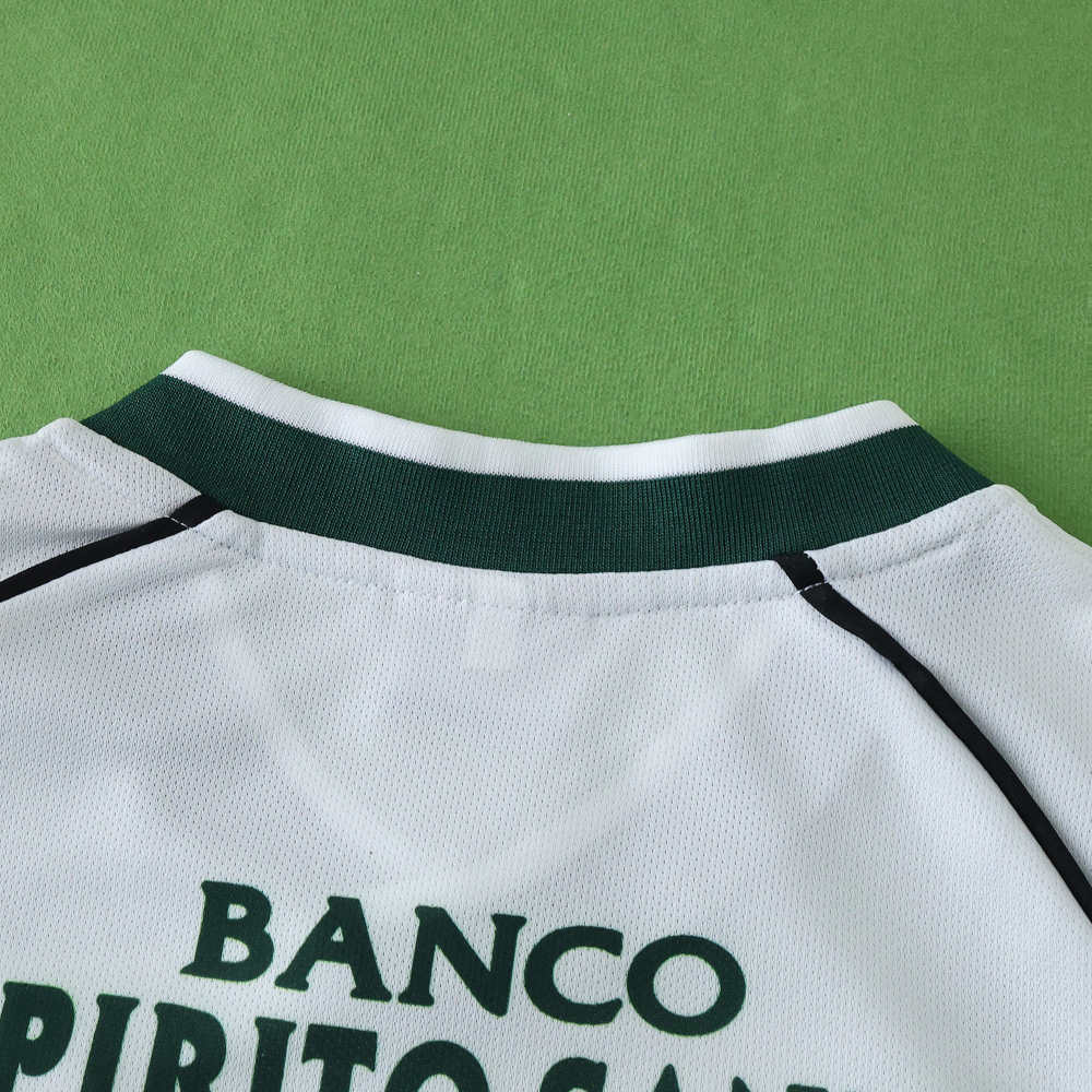 0103 Sporting CP home retro Kids kit