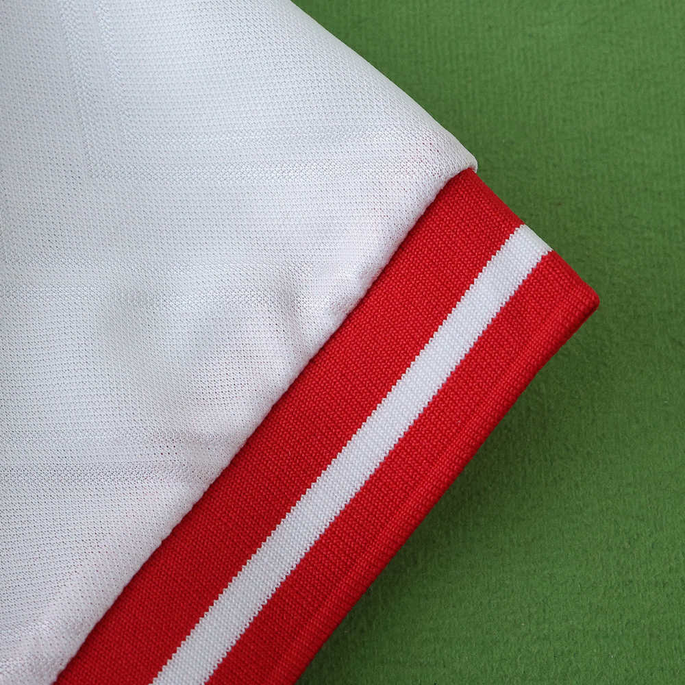 9697 Arsenal F.C. home retro Kids kit