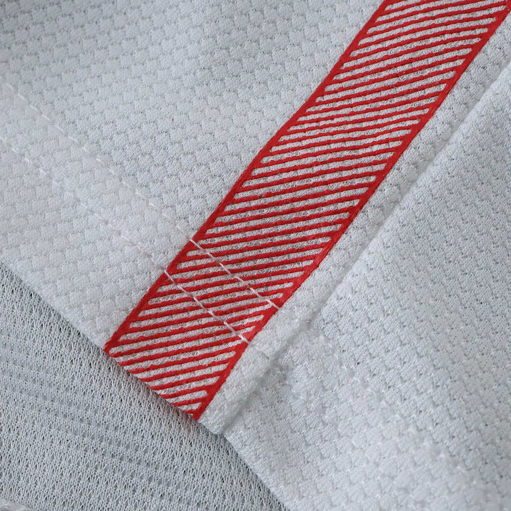 1213 Manchester United F.C. home retro Kids kit