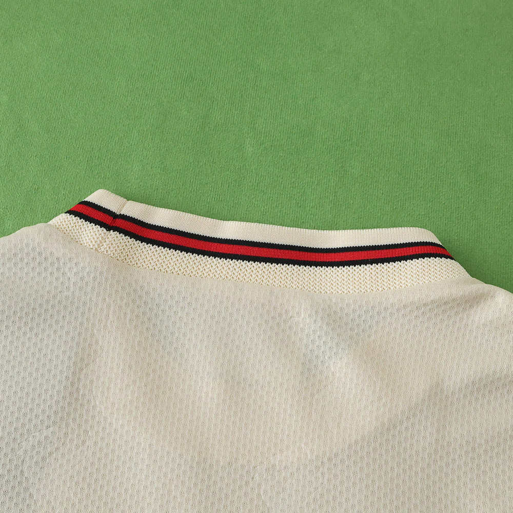 9697 Liverpool F.C. away retro Kids kit