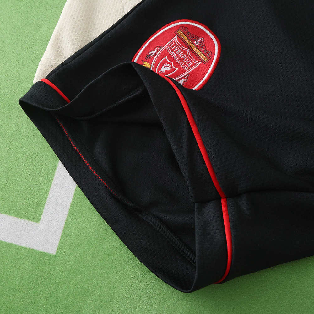 9697 Liverpool F.C. away retro Kids kit
