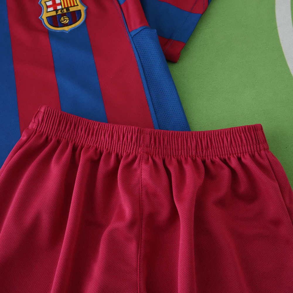 0506 FC Barcelona / Barça home retro Kids kit