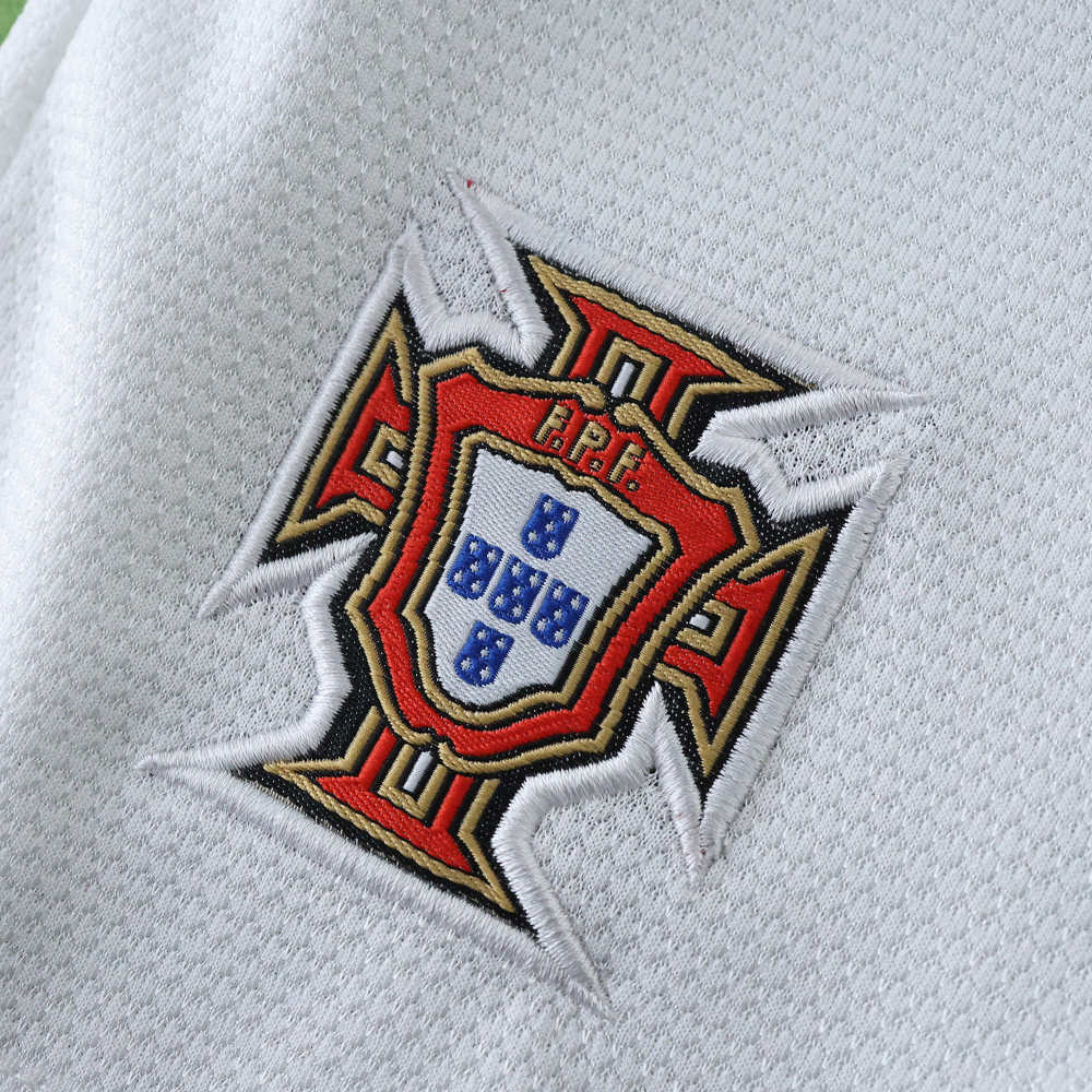 1213 Portugal away retro Kids kit