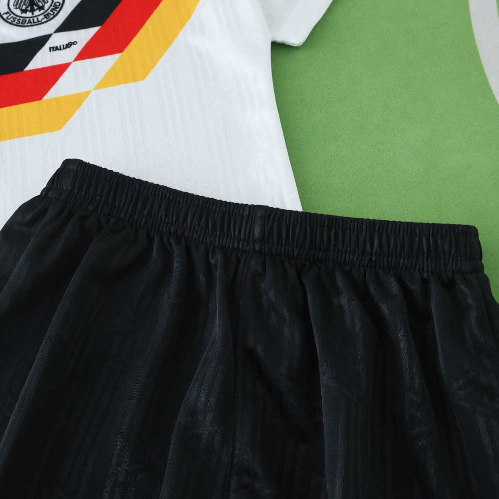 1990 Germany home retro Kids kit