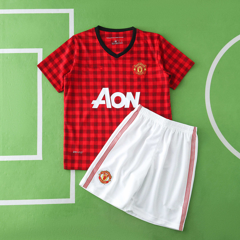 1213 Manchester United F.C. home retro Kids kit