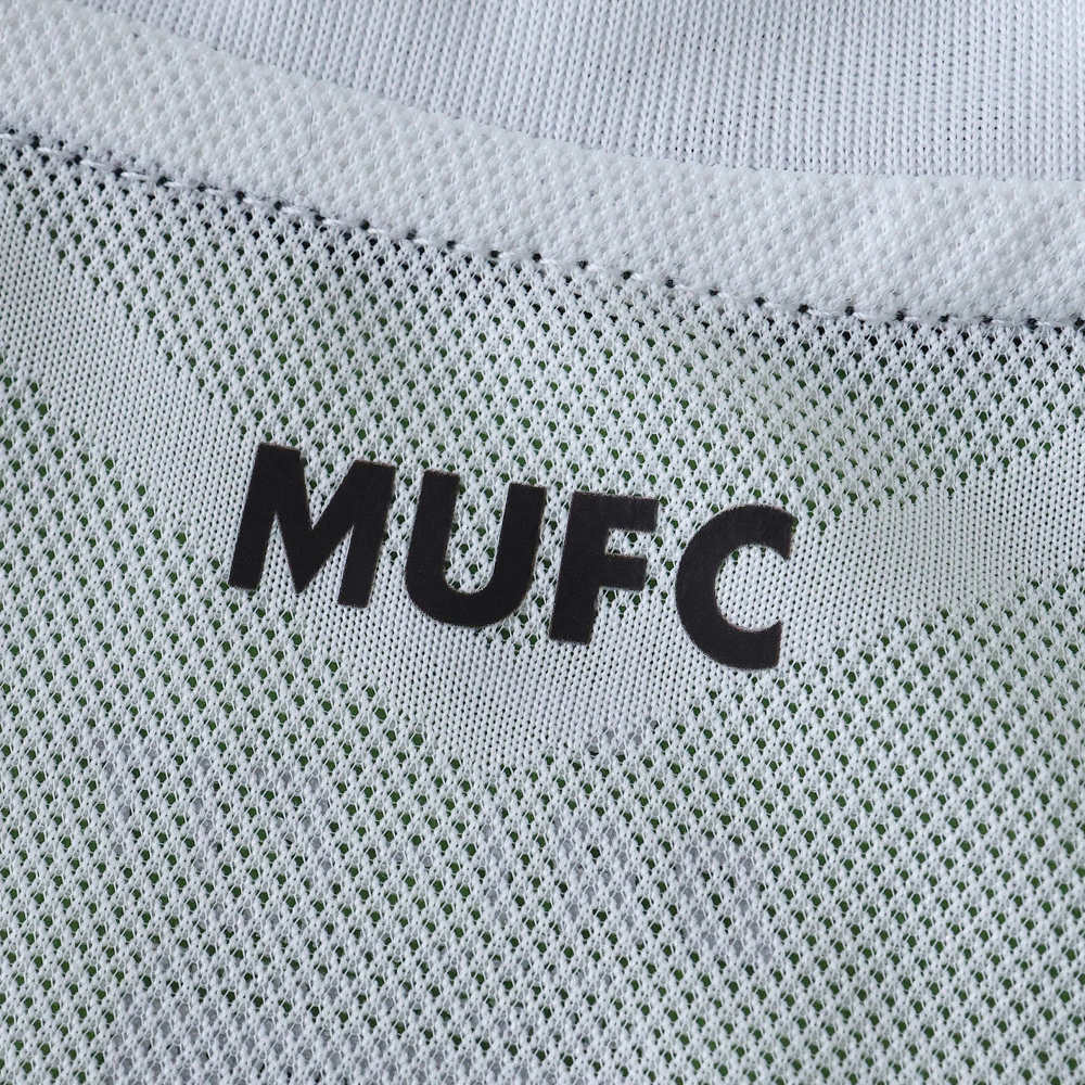 1112 Manchester United F.C. away retro Kids kit