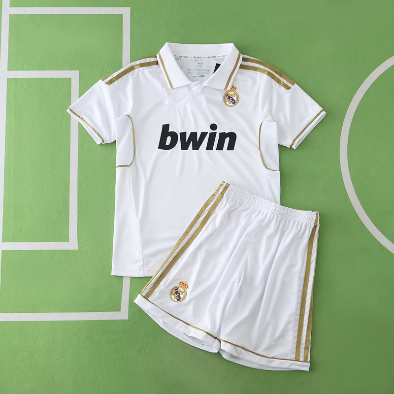 1112 Real Madrid CF home retro Kids kit