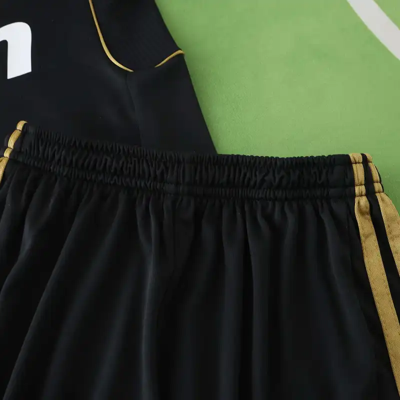 1112 Real Madrid away retro Kids kit