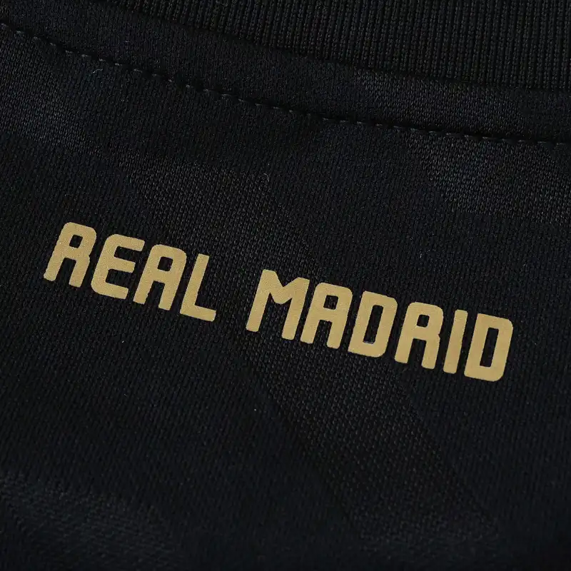 1112 Real Madrid away retro Kids kit