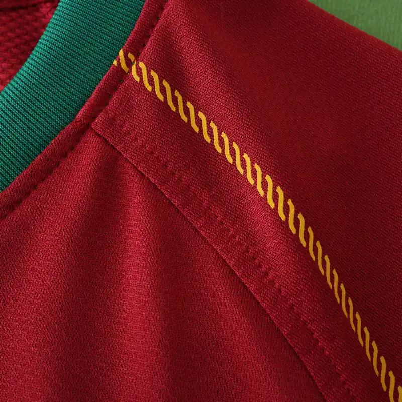 2006 Portugal home retro Kids kit