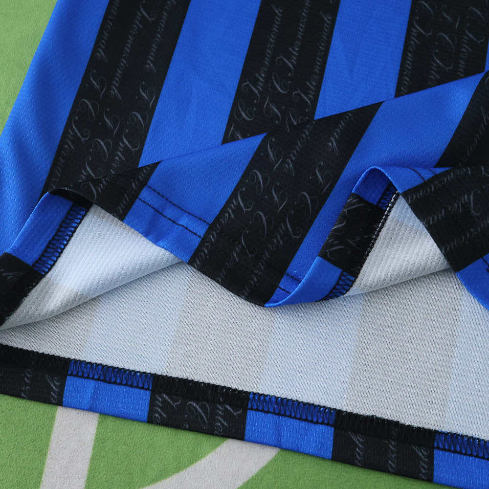9798 F.C. Internazionale Milano home retro Kids kit