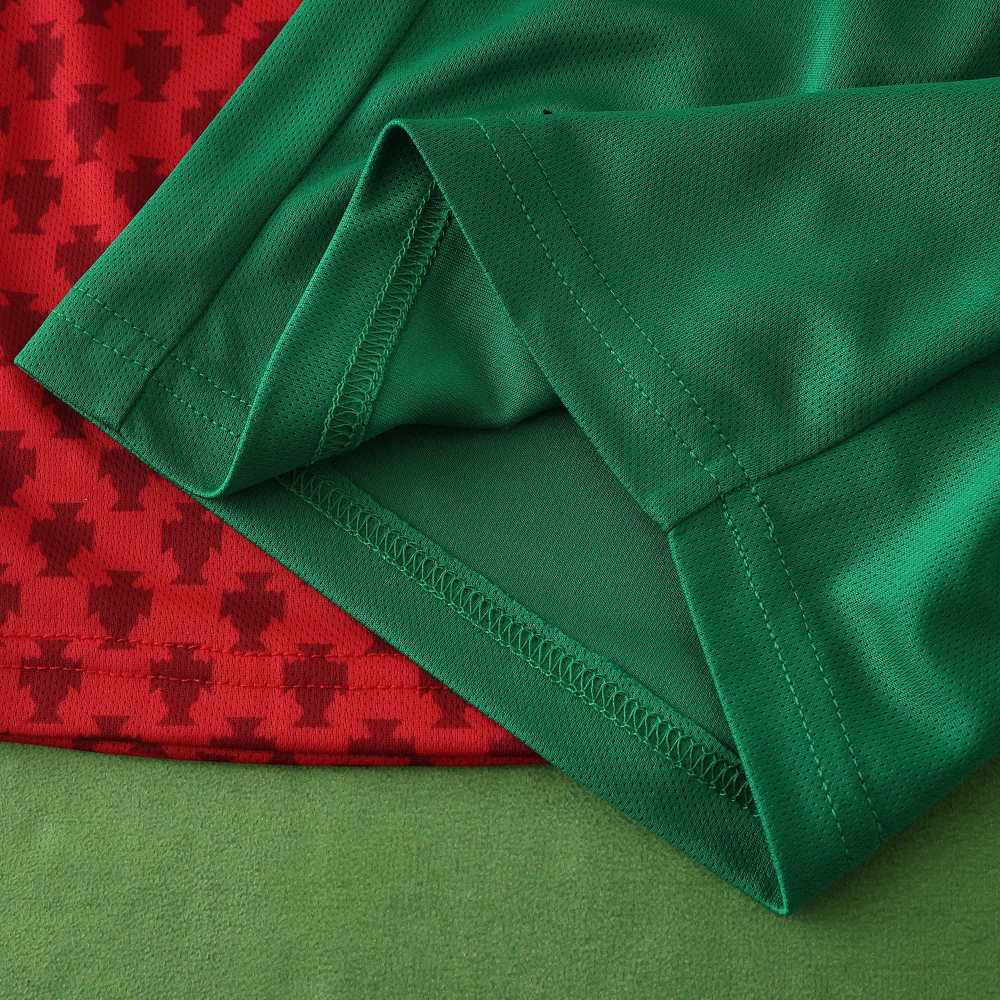 2004 Portugal home retro Kids kit