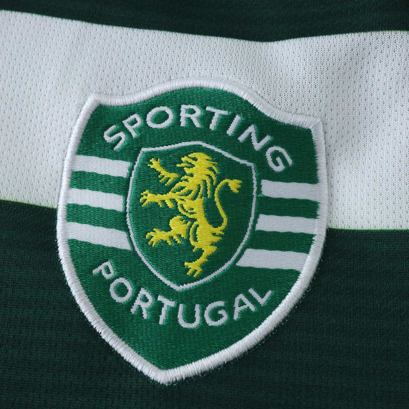 0103 Sporting CP home retro Kids kit