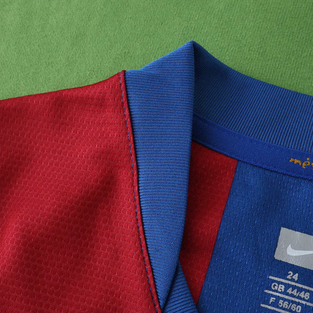 0708 FC Barcelona / Barça home retro Kids kit