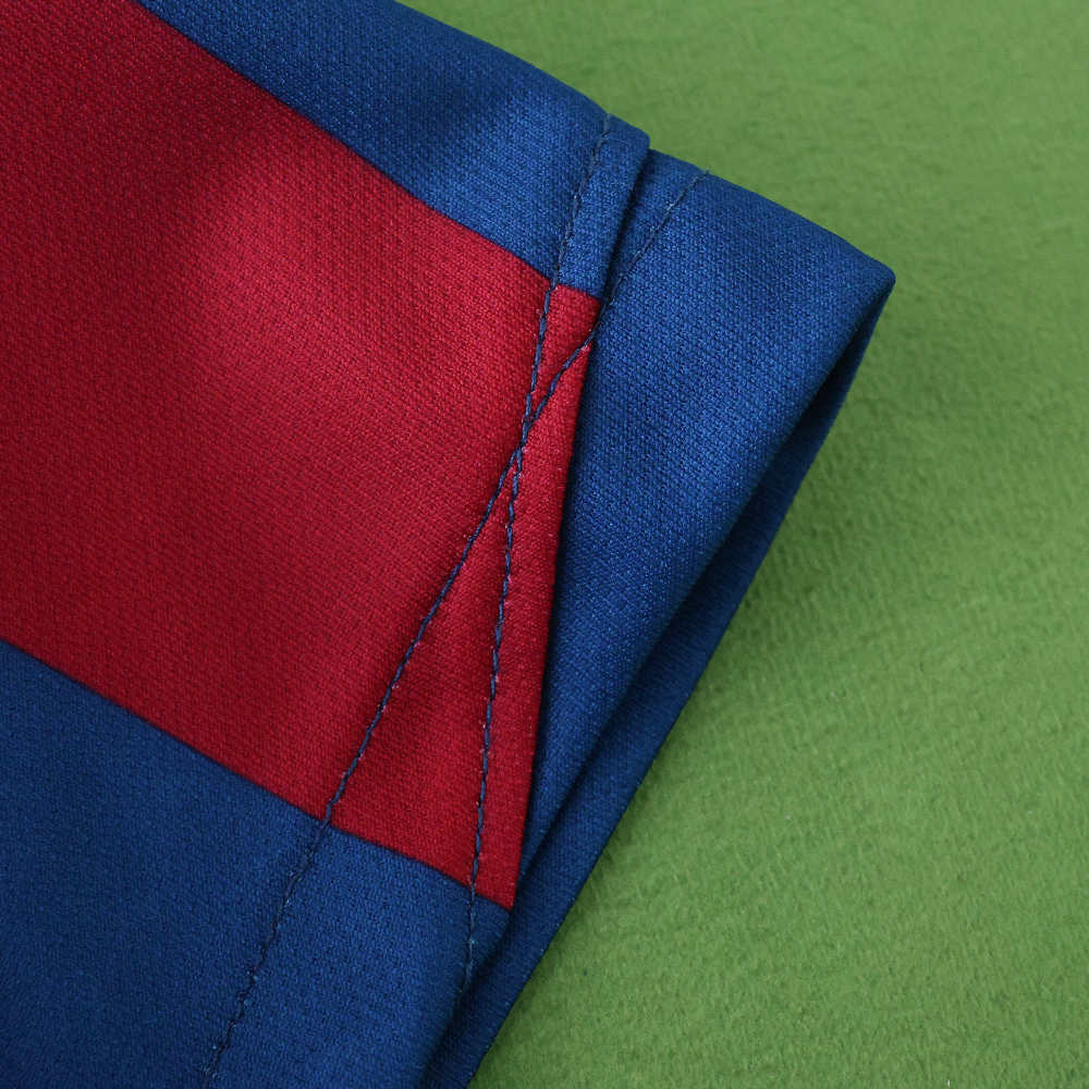 1011 FC Barcelona / Barça away retro Kids kit