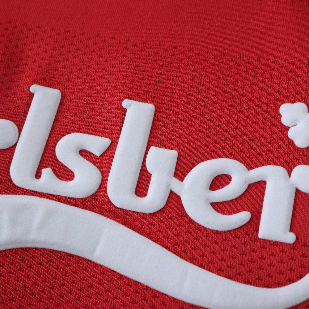 9798 Liverpool F.C. home retro Kids kit