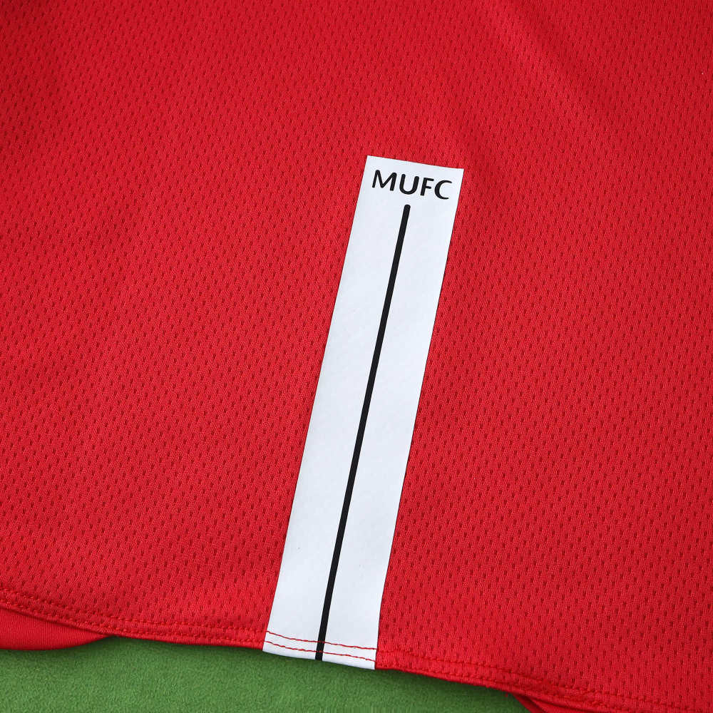 0708 Manchester United F.C. home retro Kids kit