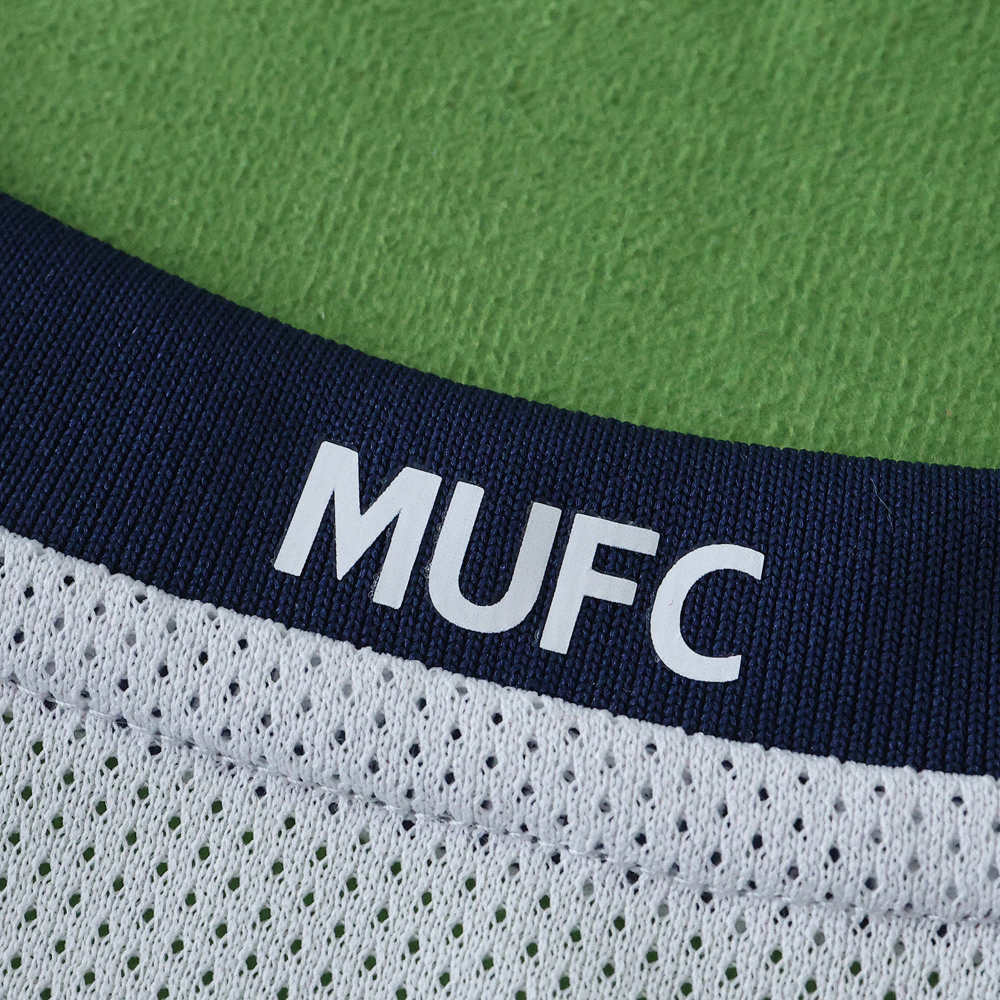 0809 Manchester United F.C. away retro Kids kit