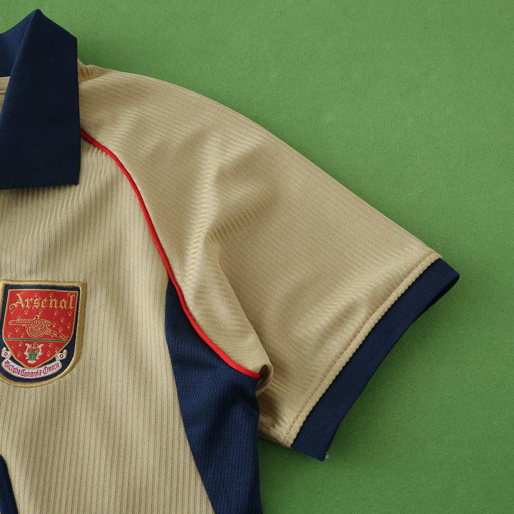 0102 Arsenal F.C. away retro Kids kit