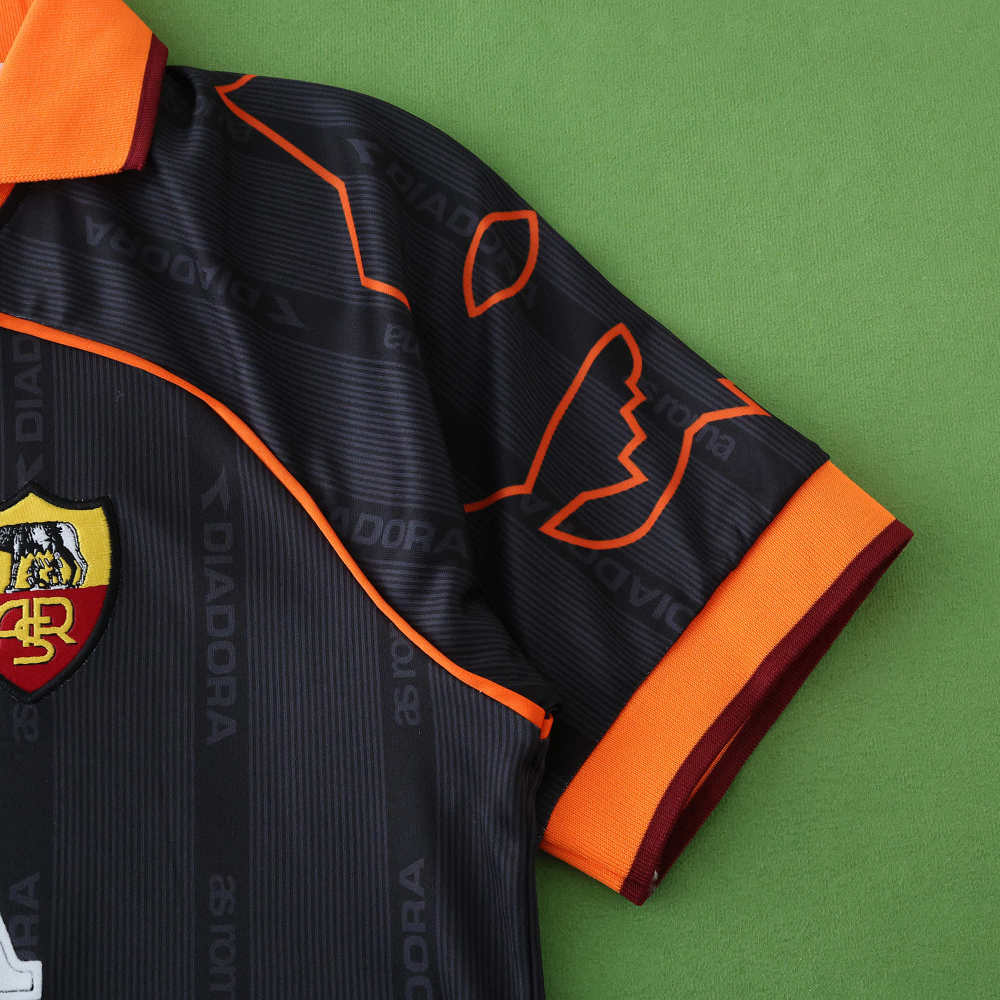 9900 A.S. Roma away retro Kids kit