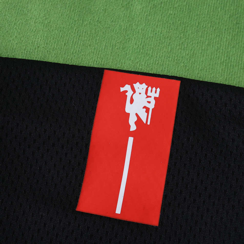 0708 Manchester United F.C. away retro Kids kit