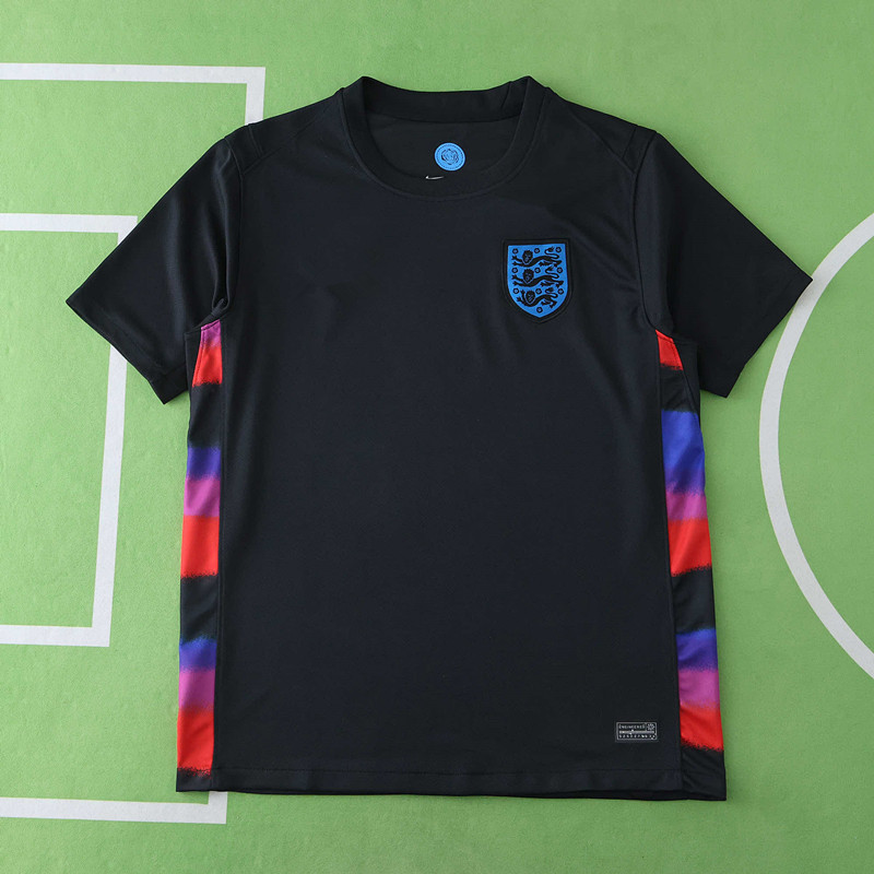 2526 season England away Fan version